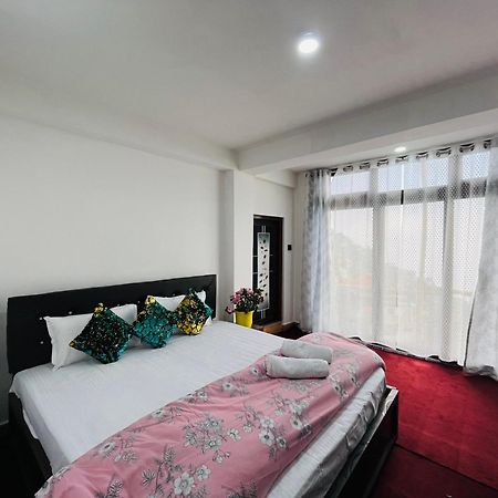 Shalom Inn Home Stay 다르질링 외부 사진