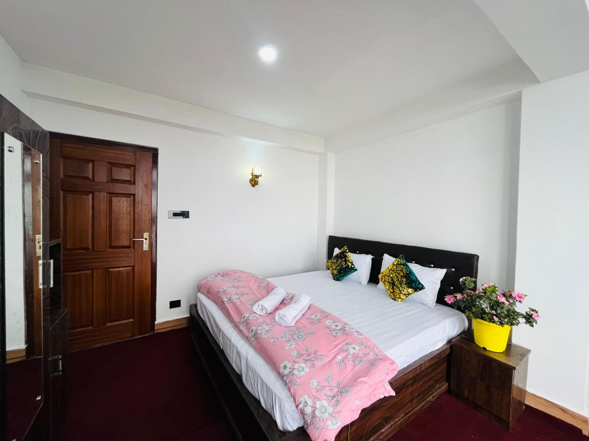 Shalom Inn Home Stay 다르질링 외부 사진