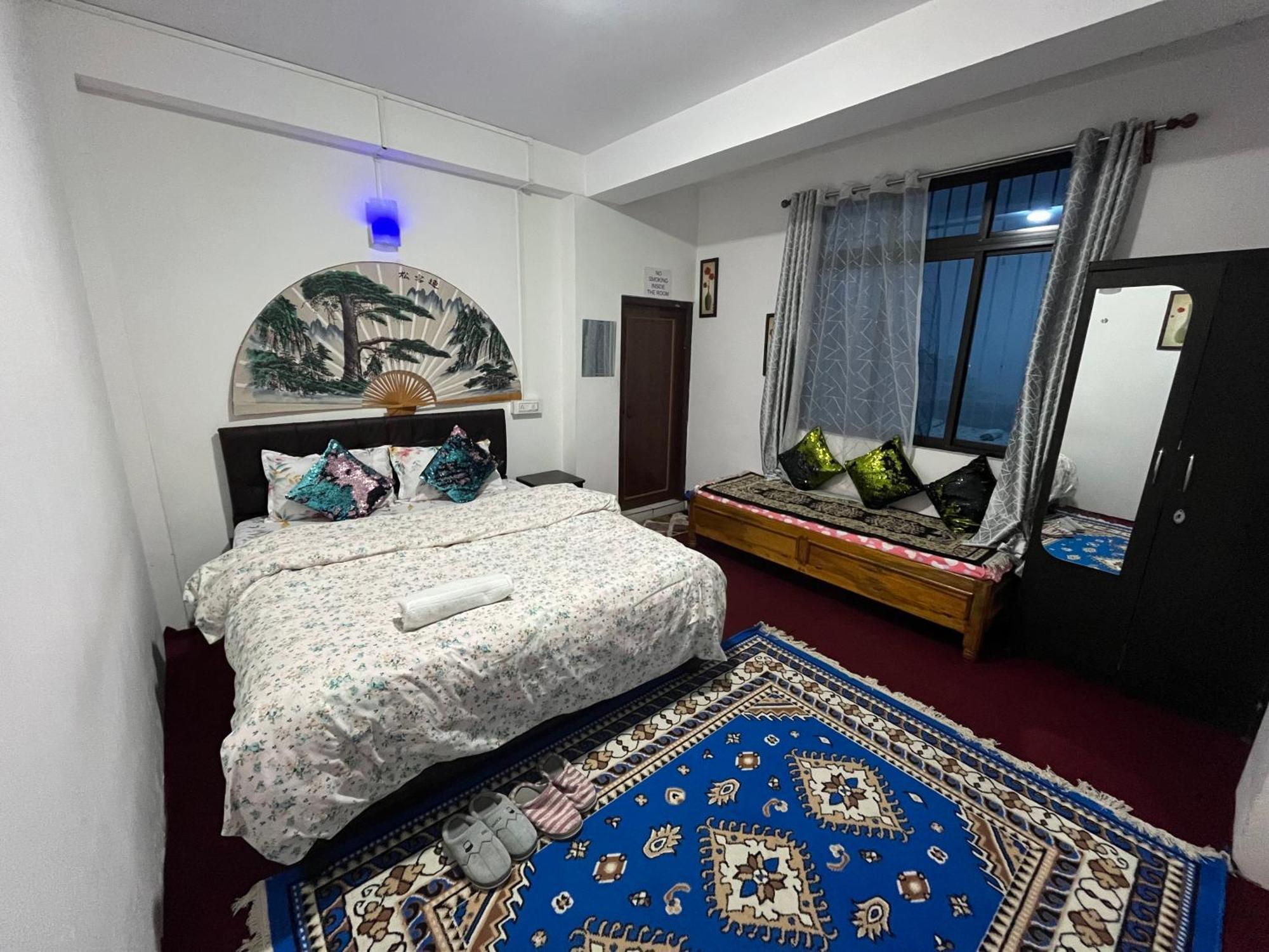 Shalom Inn Home Stay 다르질링 외부 사진