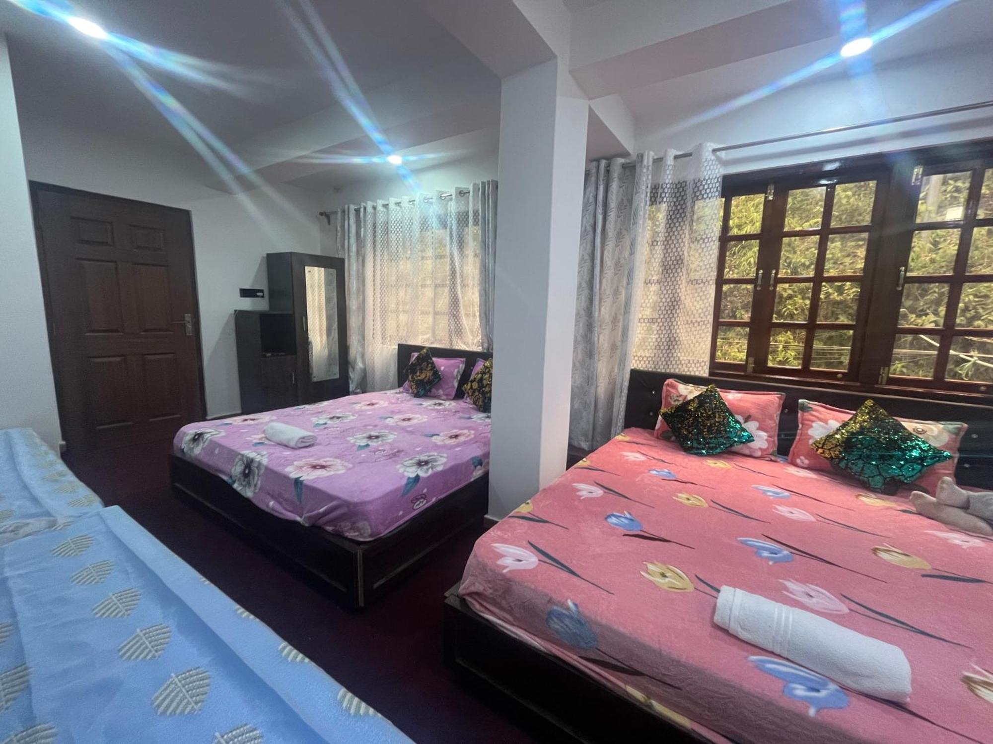 Shalom Inn Home Stay 다르질링 외부 사진